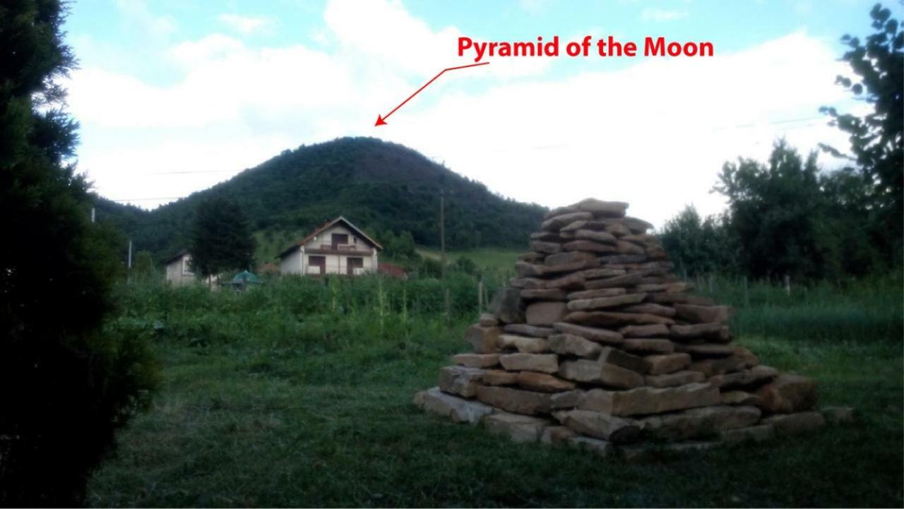 Piramida Mjeseca Villa Високо Екстериор снимка
